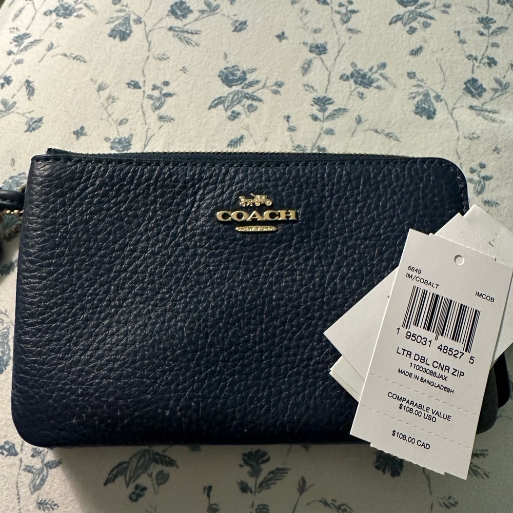 Coach Double Zip wristlet